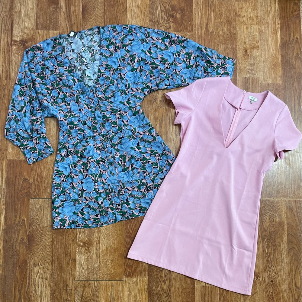 x2 Mini Dresses size 6/medium